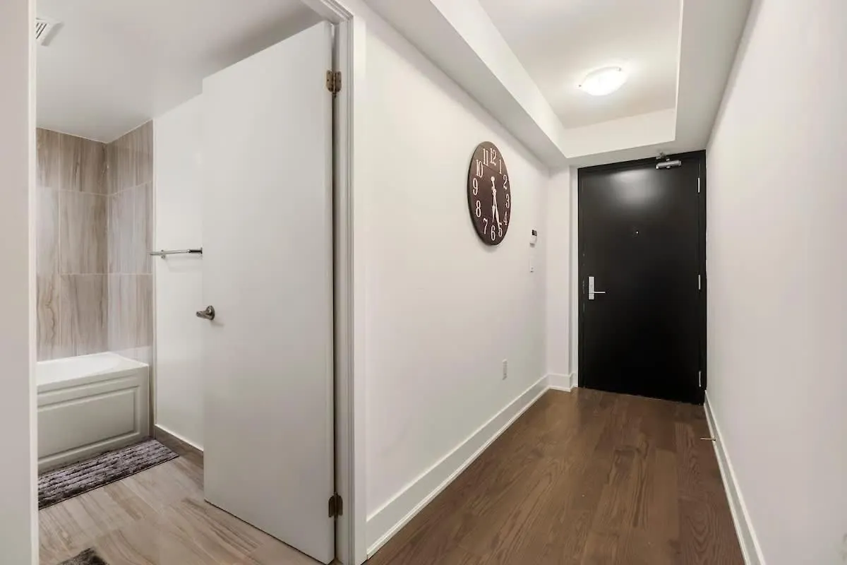 Modern Luxury Suite With King Bed In Downtown Toronto 0*,